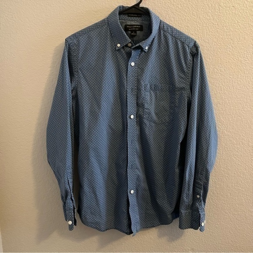 Banana Republic button down shirt